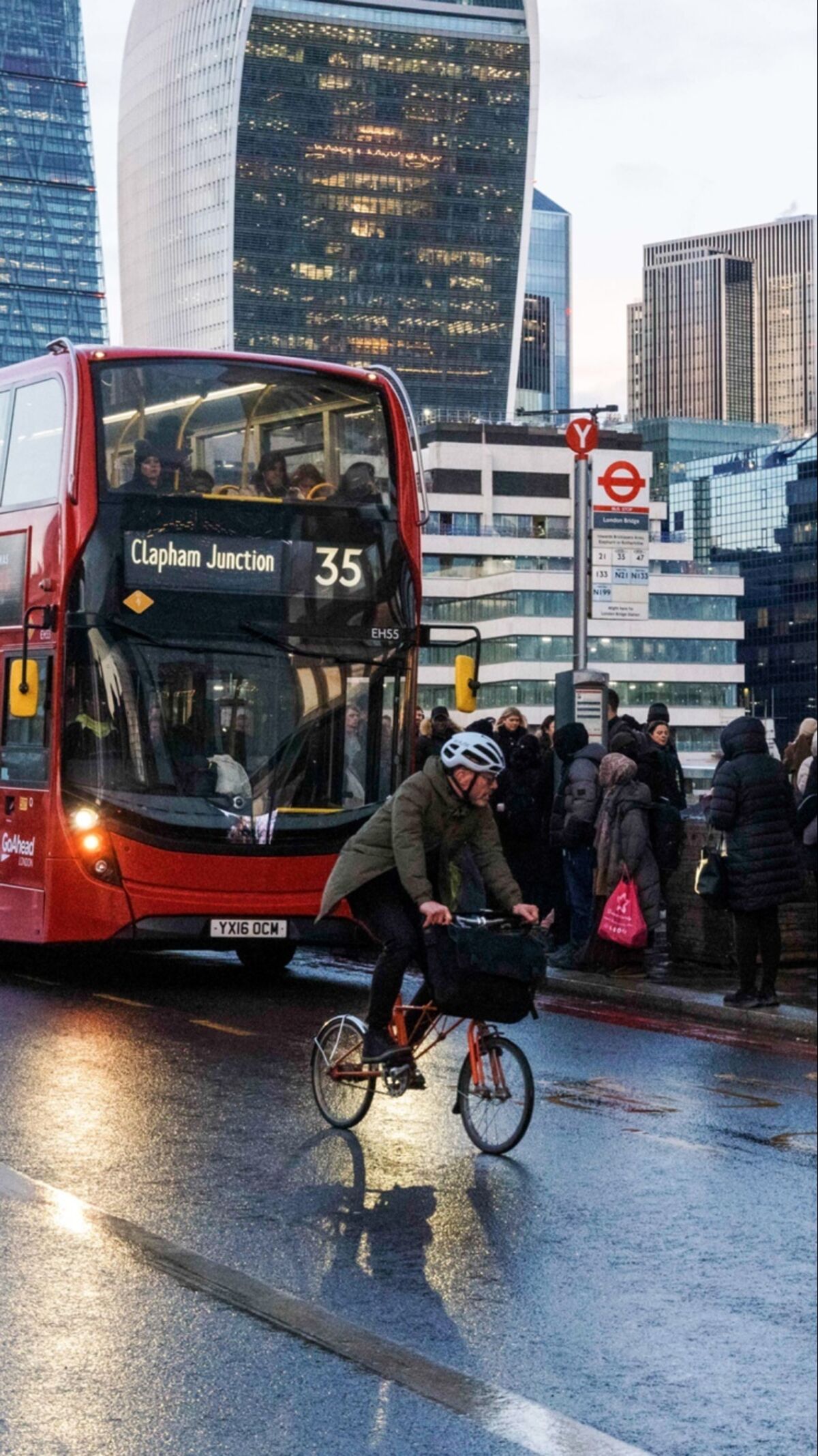 UK Explores Visa For Wealthy Who Invest £5 Million