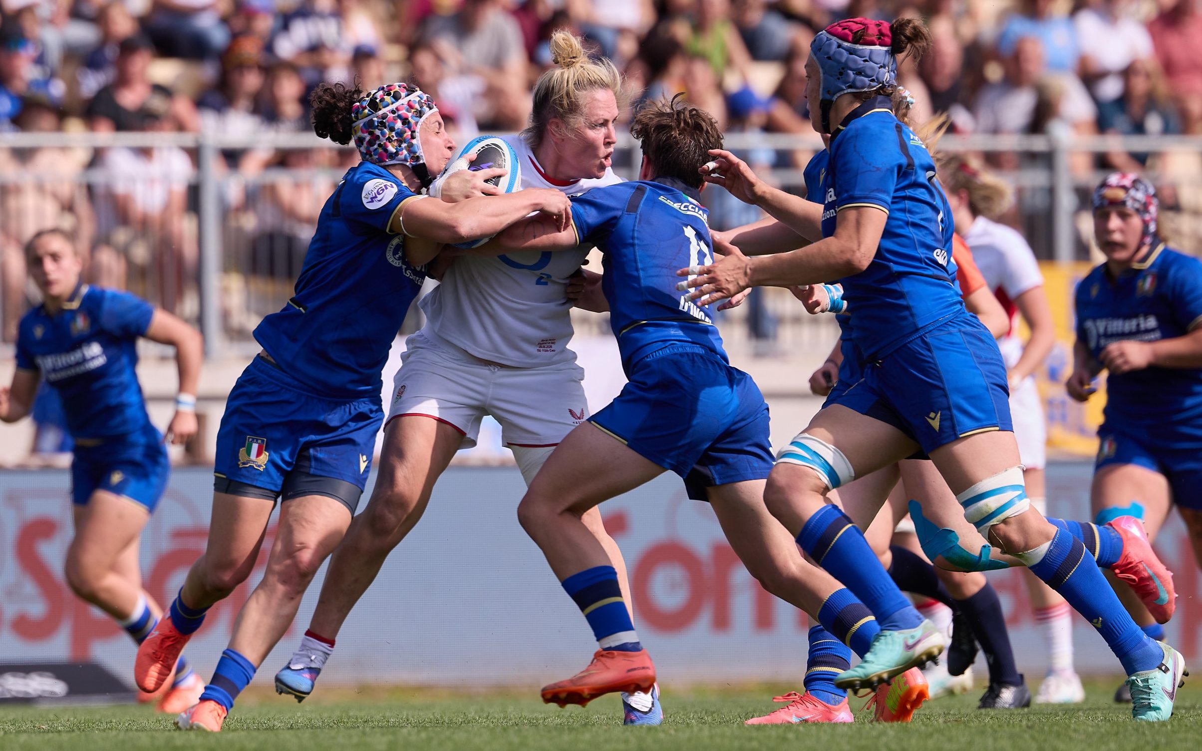 Packer scores four but England’s defence raises concern ahead of Grand Slam decider