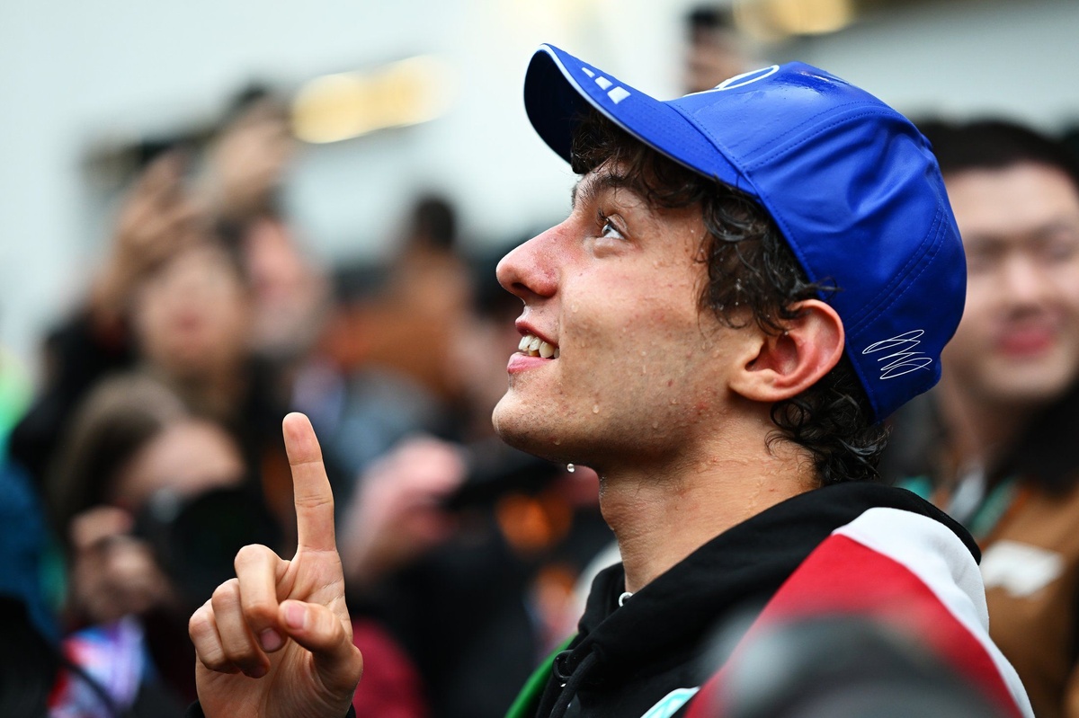 Kimi Antonelli reaffirms Mercedes loyalty amid Ferrari speculation at Bandini Trophy ceremony