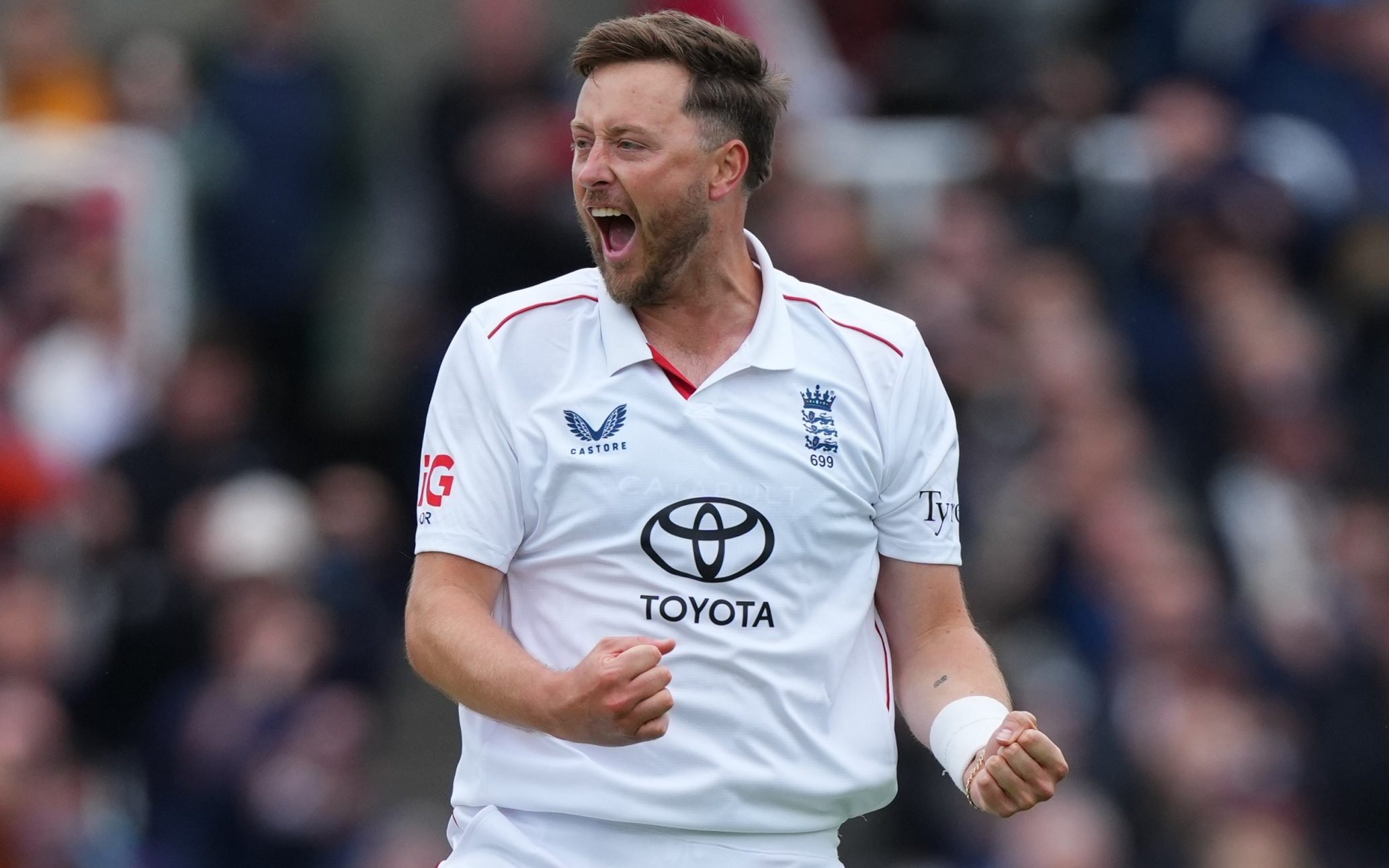 Ollie Robinson the one bright spot on rain-ravaged day at Lord’s